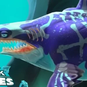 Hungry Shark Heroes gameplay